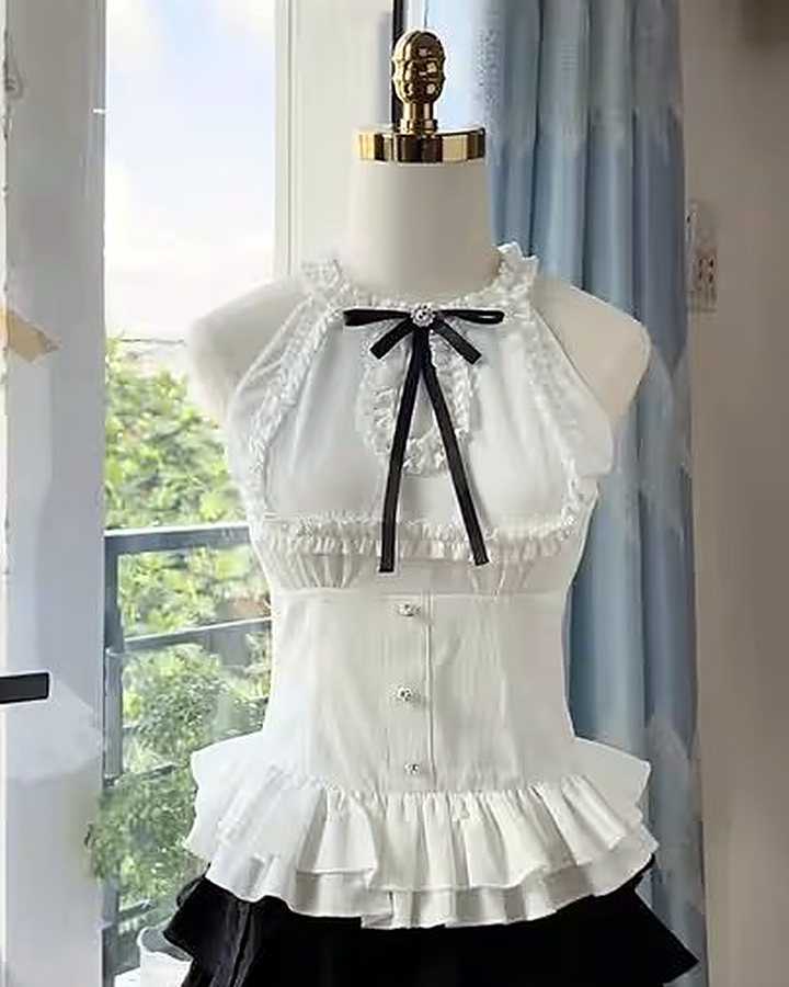 Halter top & tiered skirt set