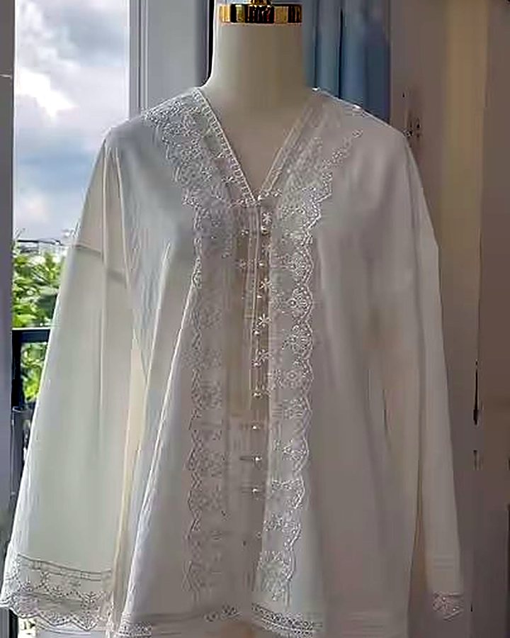 Long-sleeve lace top set